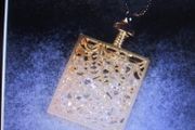 18ct Gold Plated Floating Charm pendant