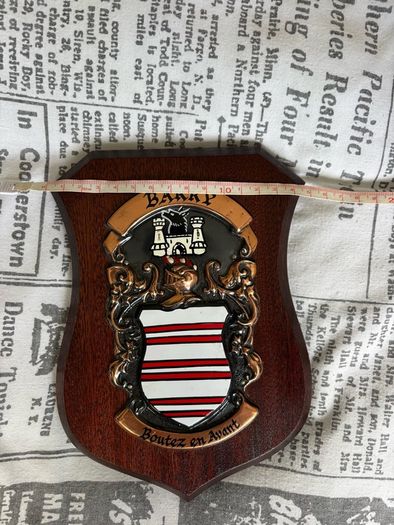 Barry Family Crest/ Coat of Arms Plaque