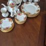 Royal Albert Old Country Roses Bone China Set 39 pieces Image 2