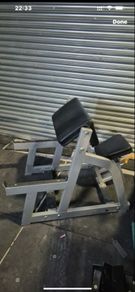 Seated armcurl bench
