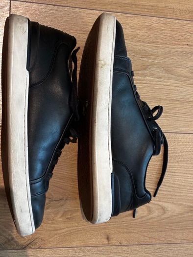 Clarks shoes size UK 9