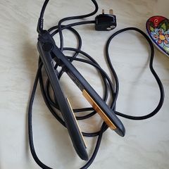 Remington hair straightener