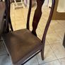 Solid mahogany Dining Table and 5 chairs Image 4