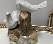 Ornament with doves