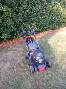 Hyundai Prolawn Self Drive Lawnmower