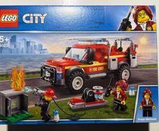 Lego City Fire Chief Response Truck 60231