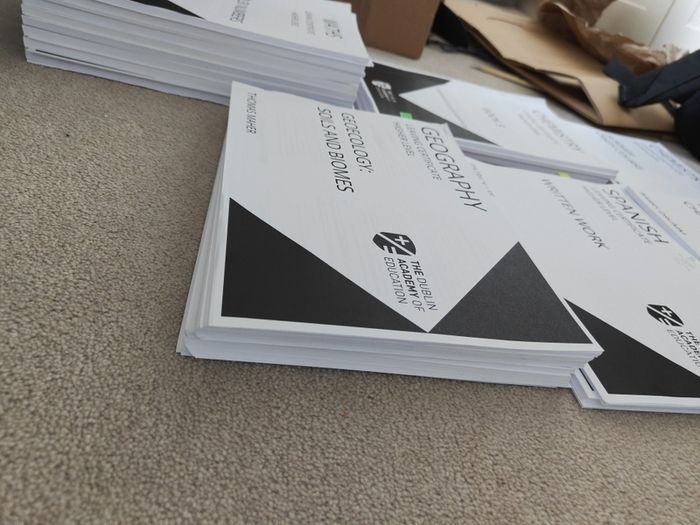 Dublin Academy Leaving Cert Notes (Geo, Math, Eco, Chem, Spa)