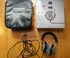 Beyerdynamic DT880 Premium Edition (600 Ohm) Mint Condition Boxed
