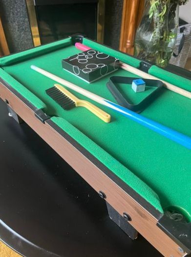 Mini Pool Table