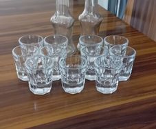 shot glasses/carafes set