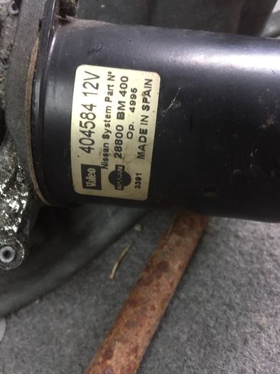 Almera wiper motor
