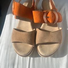 sandles