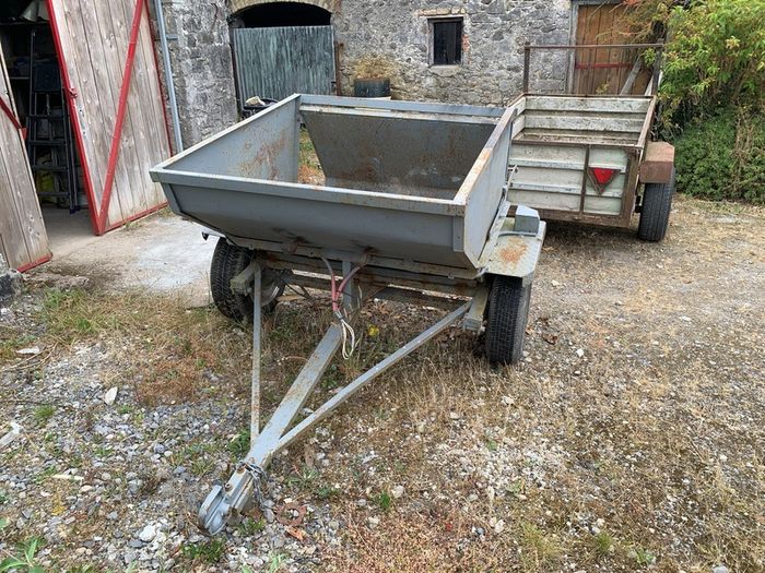 Dump trailer