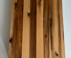 Hardwood chopping board handcrafted from acacia wood