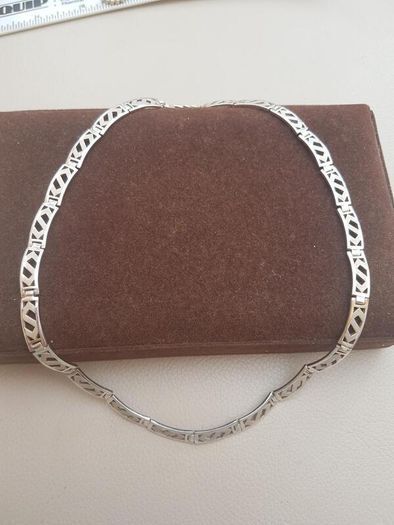 Elegant Vintage Sterling Silver Necklace