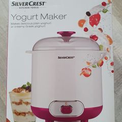 Yogurt maker