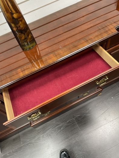 sideboard
