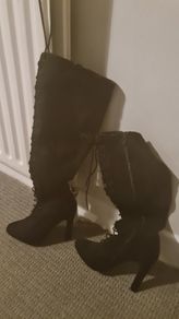 10 cm heel, Faith brand. I used it once.