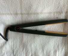 GHD Hair Straightener