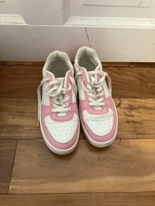 Ladies Runners pink and white