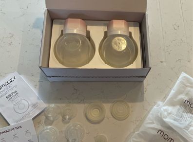Momcozy s12 Breast Pump