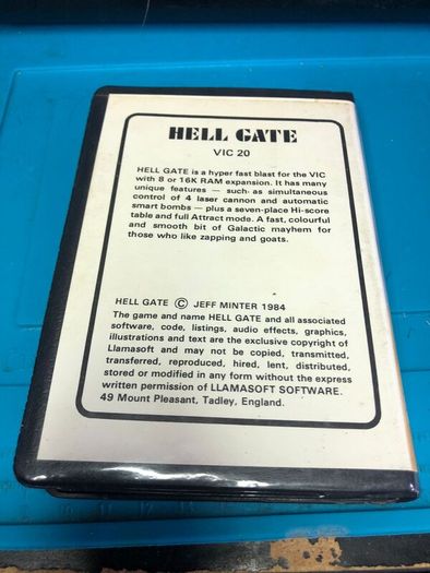 VIC20 - Hellgate - Commodore VIC 20 Tape - complete in box