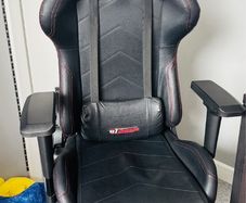 GT Omega Gaming Chair (Used)