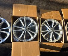 VW 17" 8J ET41 Alloy wheels