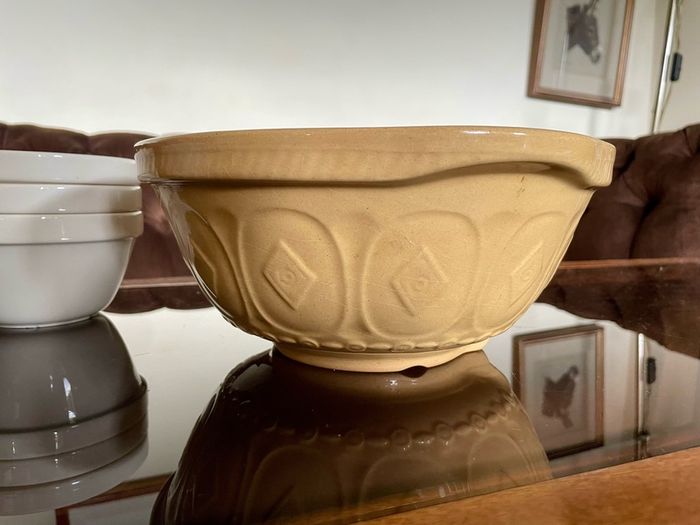 Vintage TG Green Gripstand Mixing Bowl English Mustard Yellow Ware 1950s