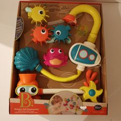Brand new baby bath toy+ balls