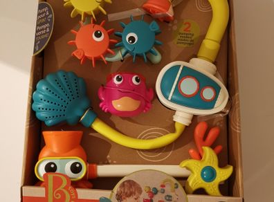 Brand new baby bath toy+ balls