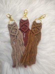 macrame keychain