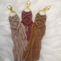 macrame keychain