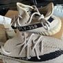yeezy 350 Image 3