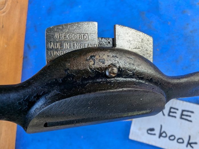 Record Compassed Spokeshave
