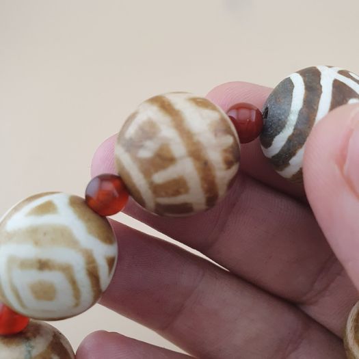 Vintage Burmese Pumtek Pyu Petrified Wood Beads Bracelet
