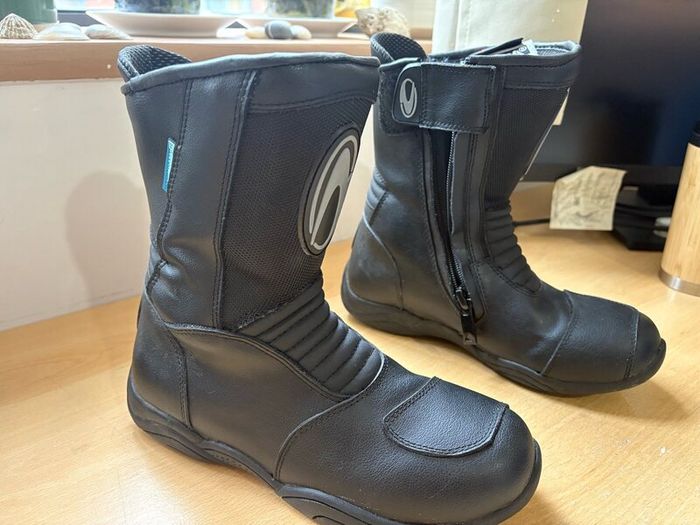 Motorbike gear