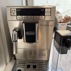 Delonghi Coffee Machine