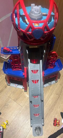 Paw patrol movie tower with lights