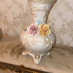 Beautiful Capo dimonte vase