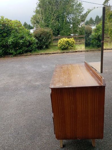 Vintage Dressing Table w/mirror