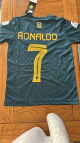 Al Nassr Football Kit - Age 7 - Brand New