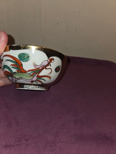 Vintage hand painted Chinese rice bowl