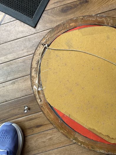 Antique Oval Gold picture frame with decorative rope & twist moulding