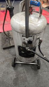 SiP oil extractor, drainer