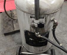 SiP oil extractor, drainer