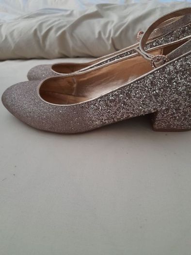 girls monsoon shoes