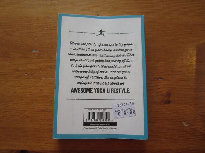The little book of yoga  and yoga flow cards
