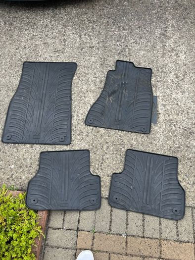Audi A6 C7 Rubber Mats