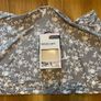 Breastfeeding Cover (Bebe Au Lait) - like new Image 2
